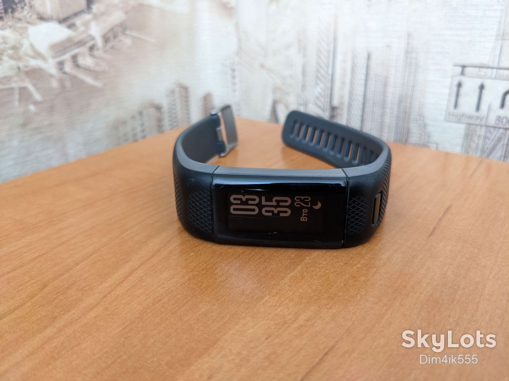 Фитнес-браслет Garmin Vivosmart HR+ Regular Black - фото фото фото 2