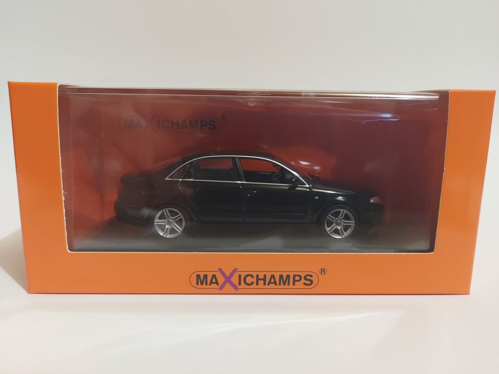 Maxichamps 1:43 Audi A4  (2004) black - фото фото фото 0