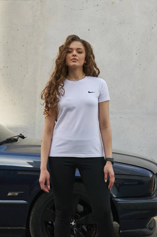 Женская футболка Nike белая - фото фото фото 9