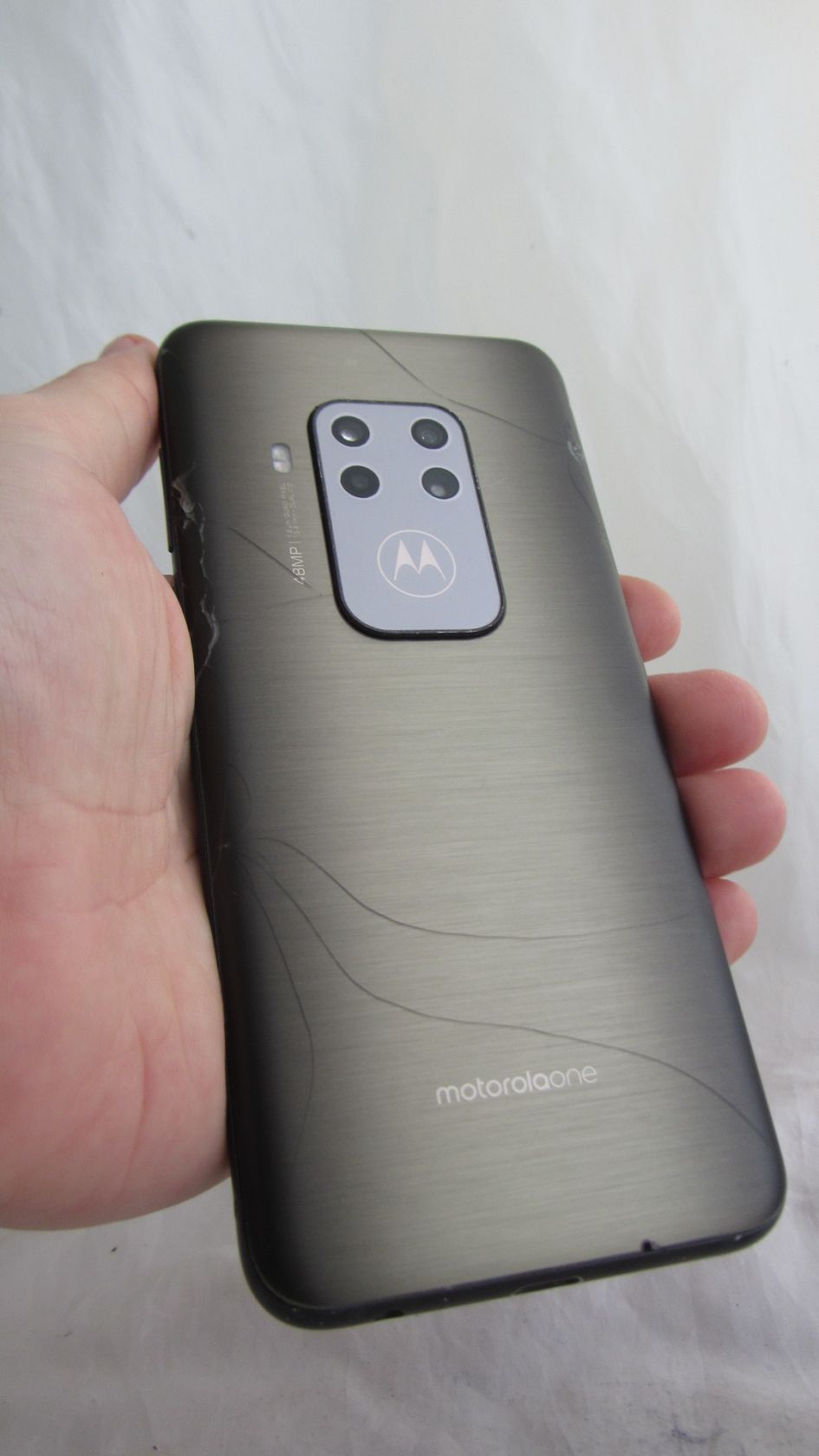 Motorola One Zoom Bronze - фото фото фото 3