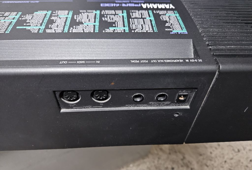 Синтезатор Yamaha PSR-400 - фото фото фото 2