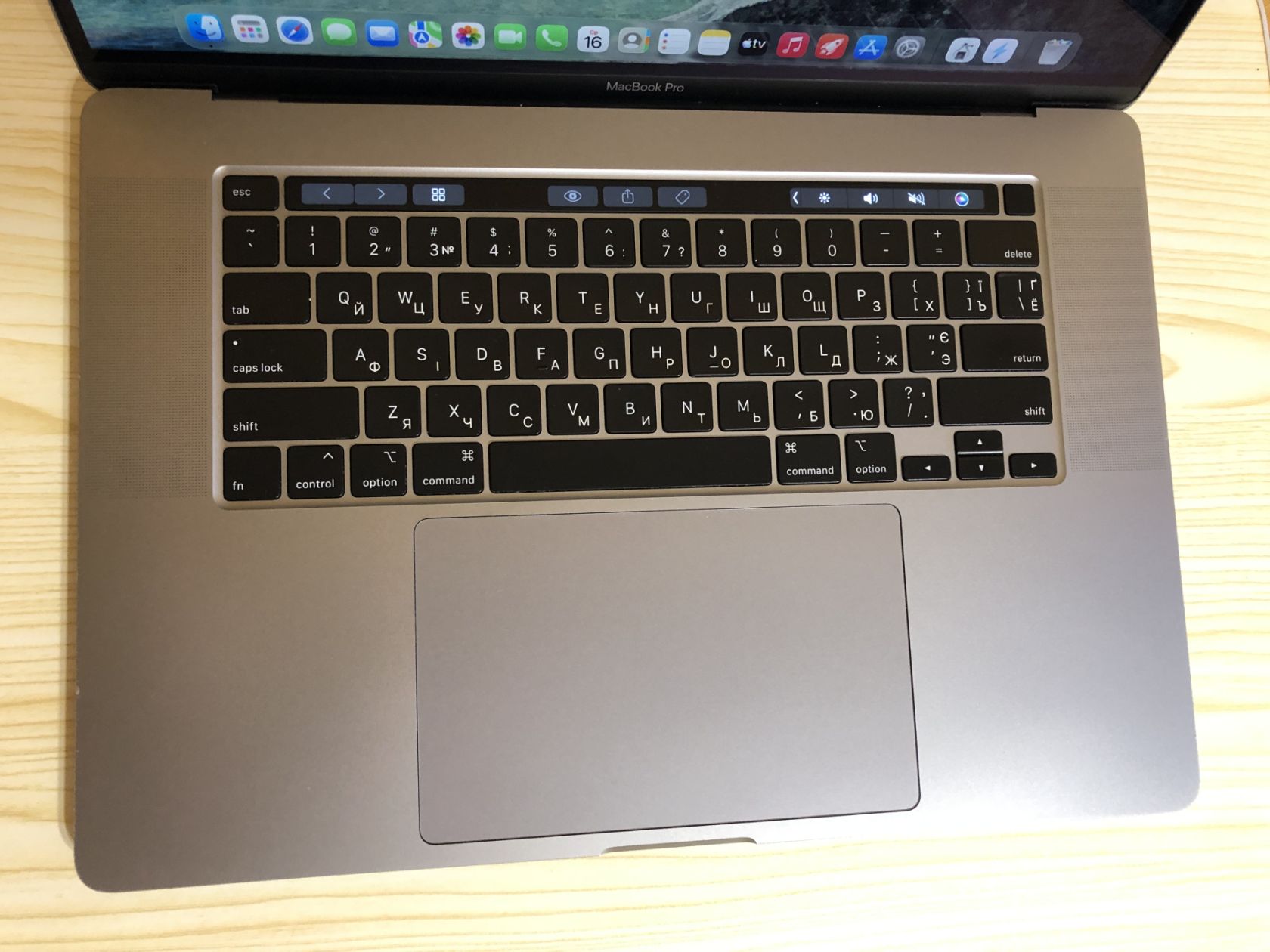Macbookpro 16" a2141 2020 i7/16gb/ 512 gb/intel 630+radeon pro 5300m 4gb&amp;#92; 77% батарея - фото фото фото 4