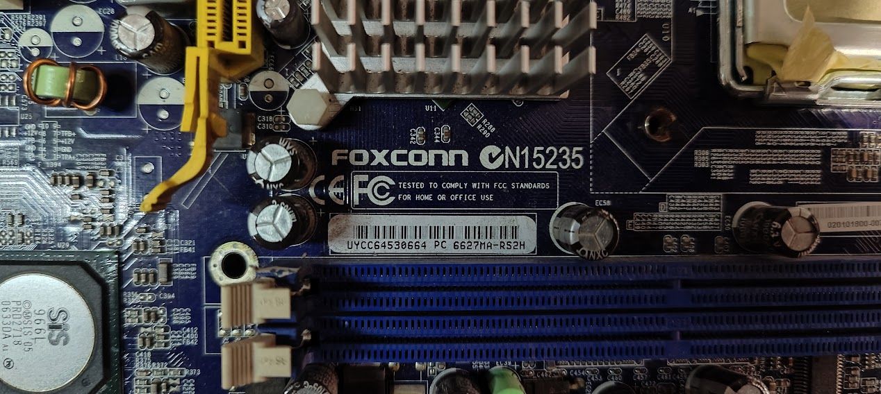 Мат. плата Foxconn 6627MA-RS2H LGA775 SiS 662 PCI-E+SVGA+LAN SATA RAID MicroATX 2DDR2 № 230105 - фото фото фото 1