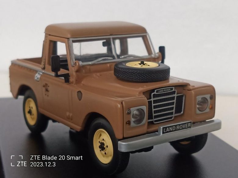  Land Rover Series III 88 Pick Up. Universal Hobbies  UH  -4572- - фото фото фото 7