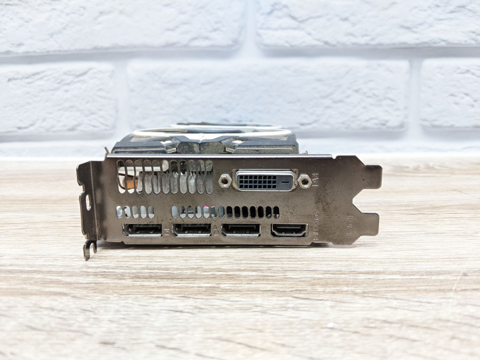 Видеокарта MSI RX570 4GB - фото фото фото 1