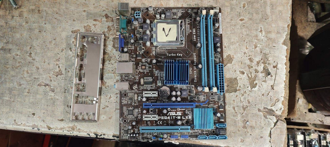 Мат. плата Asus P5G41T-M LX3 LGA775 G41 PCI-E+SVGA+GbLAN SATA MicroATX 2DDR3 № 242203111 - фото фото фото 0