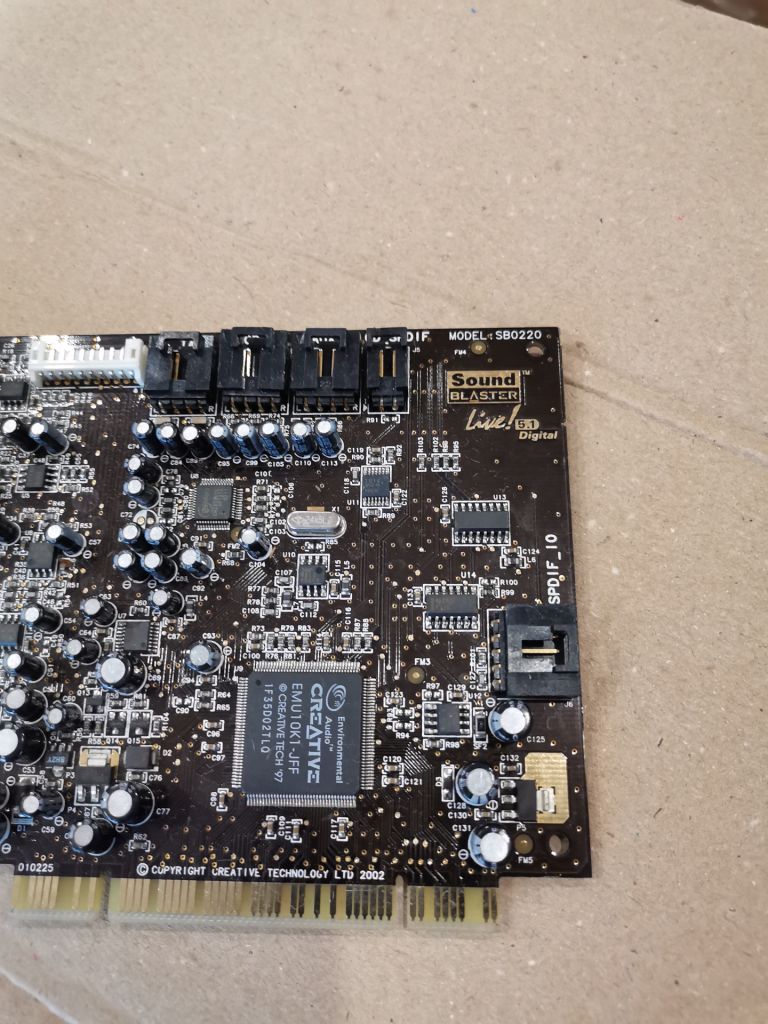 Звуковая карта Creative Sound Blaster Live! 5.1 SB0220 PCI - фото фото фото 6