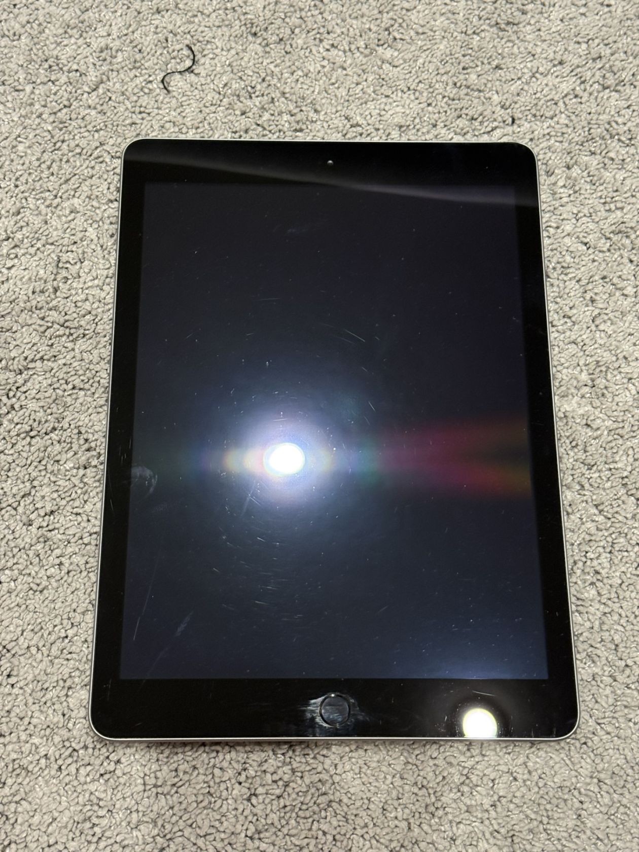 Планшет Apple iPad 5 A1822 32Gb Space Gray - фото фото фото 2