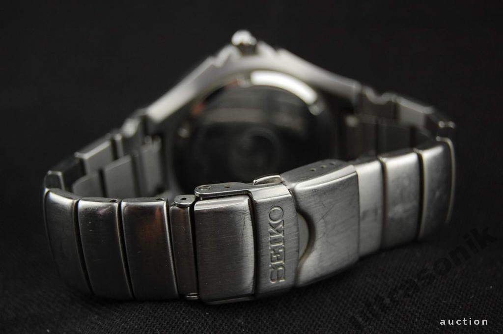 Годинник SEIKO Kinetic AutoRelay дата 200м черный. оригинал Japan Вживане - фото фото фото 1
