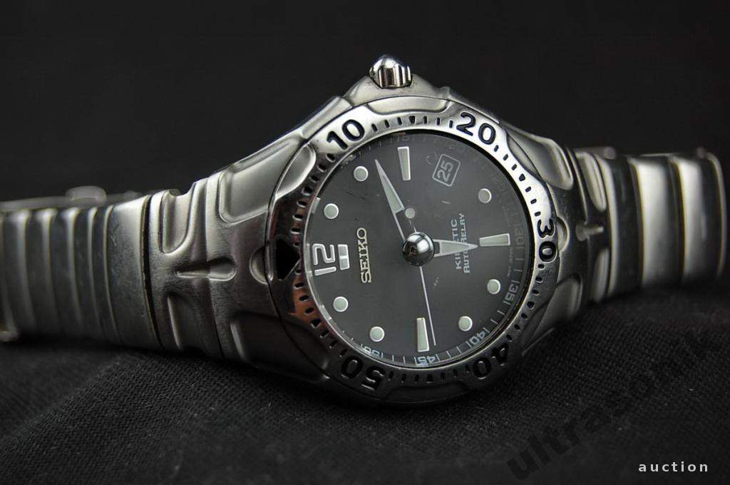 Годинник SEIKO Kinetic AutoRelay дата 200м черный. оригинал Japan Вживане - фото фото фото 3