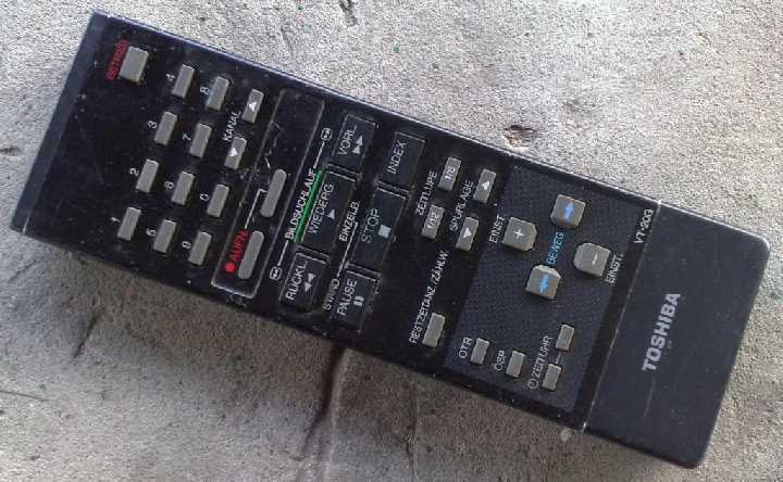 Пульт TOSHIBA VT-20G для видеомагнитофона - фото фото фото 0