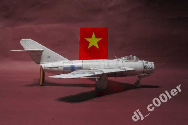 Shenyang J-5  (Model-Kom) [1:33] - фото фото фото 2