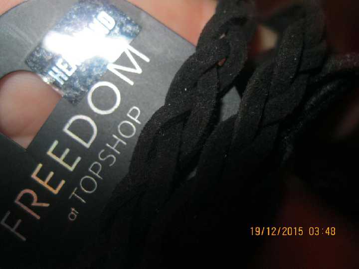 TOPSHOP ПОВЯЗКА ЧЕРНАЯ КОСИЧКА  под замшу заколка - фото фото фото 1