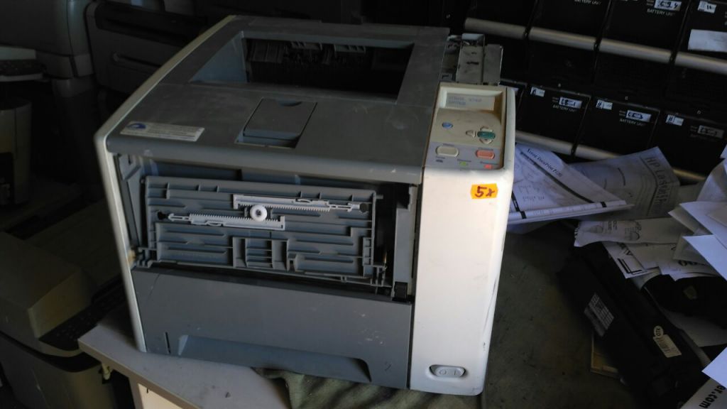 Монохромный лазерный принтер HP LaserJet 3005 №5x - фото фото фото 0