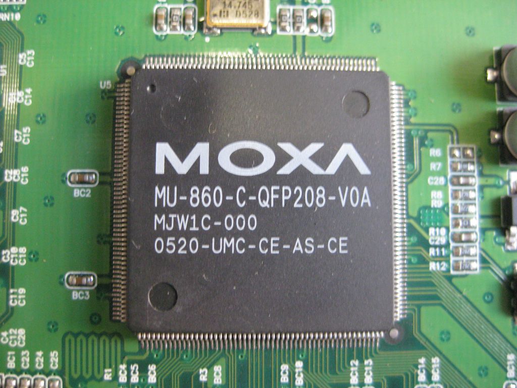 Промышленный Ethernet MOXA CP-104UL-DB25 - фото фото фото 3