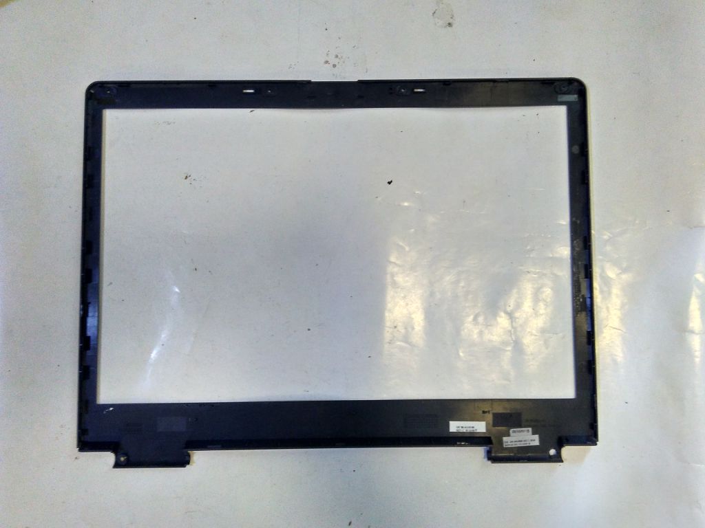 Рамка матрицы Fujitsu Siemens Amilo L1310G - фото фото фото 1