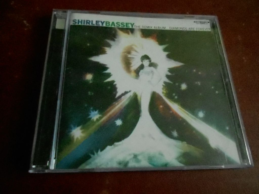 Shirley Bassey The Remix Album...Diamonds Are Forever CD б/у - фото фото фото 0