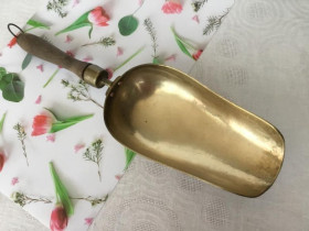 Інше Другое ^/--/^ Крупный антикварный совок для сыпучих продуктов! Зап. Европа! ^_^^^ Великий антикварний совок для сипучих продуктів! Зап. Європа! - фото фото фото