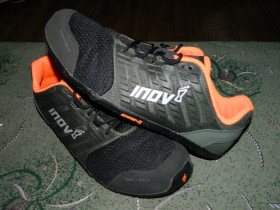 Кросівки Кроссовки ^/--/^ Кроссовки беговые INOV Bare XF 210 v /--/ 2 оригинал размер-41,5 стелька- 26,5 /--/ см ^_^^^ Кросівки бігові INOV Bare XF 210 v /--/ 2 оригінал розмір-41,5 стелька - 26,5 см - фото фото фото