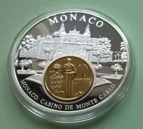 Монако Монако ^/--/^ 10 centimes 1974 года желтые в медале " Деньги Европы: МОНАКО " + сертификат ^_^^^ 10 centimes 1974 року жовті в медалі " Гроші Європи: МОНАКО " + сертифікат - фото фото фото