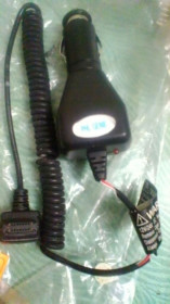 Зарядні пристрої Зарядные устройства ^/--/^ Philips GENIE автомобільний зарядний пристрій ^_^^^ Philips GENIE автомобильное зарядное устройство - фото фото фото