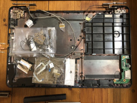 Корпуса Корпуса ^/--/^ залишки Asus X /--/ 555 X /--/ 554. R /--/ 556 ^_^^^ Остатки Asus X /--/ 555 /--/ L - фото фото фото