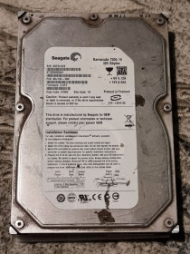 Жорсткі диски Жесткие диски ^/--/^ 89% hdd 3.5 320 гб seagate st /--/ 3320820 /--/ as 7200 62.9/63.8 жесткий диск сигейт ^_^^^ 89% hdd 3.5 320 гб seagate st /--/ 3320820 /--/ as 7200 62.9/63.8 жорсткий диск сигейт - фото фото фото