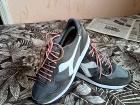 Кросівки Кроссовки ^/--/^ Кросівки Diadora ^_^^^ Кроссовки Diadora - фото фото фото
