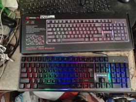 Клавіатури Клавиатуры ^/--/^ Игровая клавиатура с подсветкой RGB REAL-EL Comfort 7011 Backlit USB № 24230911 ^_^^^ Ігрова клавіатура з підсвіткою RGB REAL-EL Comfort 7011 Backlit USB No 24230911 - фото фото фото