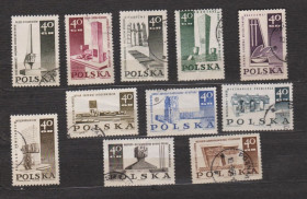 Польща Польша ^/--/^ МЕМОРІАЛИ - ПАМ&amp;apos;ЯТНИКИ ЖЕРТВАМ ВІЙНИ = 1967 р. = ПОЛЬЩА = гаш. &amp;#92;&amp; ^_^^^ МЕМОРИАЛЫ - ПАМЯТНИКИ ЖЕРТВАМ ВОЙНЫ = 1967 г. = ПОЛЬША = гаш. &amp;#92; &amp; - фото фото фото