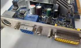 Відеокарти Видеокарты ^/--/^ робоча без ремонтов  - Asus EN 8400  512 /--/ MB -   (DVI, VGA) ^_^^^ рабочая без ремонтов - Asus EN 8400 512 /--/ MB - (DVI, VGA) - фото фото фото