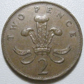 Єлизавета II (після ) Елизавета II (после ) ^/--/^ Велика Британія 2 нових пенса 1988 року 40486 ^_^^^ Великобритания 2 новых пенса 1988 года 40486 - фото фото фото