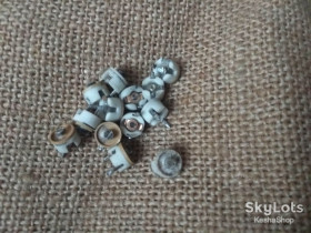 Конденсатори Конденсаторы ^/--/^ Підстроєчний конденсатор 5 /--/ шт ^_^^^ Подстройочный конденсатор 5 /--/ шт - фото фото фото