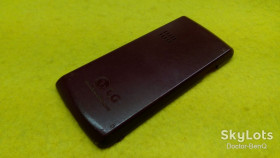 Корпуса на LG Корпуса на LG ^/--/^ Задня кришка / крышка для LG KG /--/ 288 Оригінал ^_^^^ Задняя крышка / крышка для LG KG /--/ 288 Оригинал - фото фото фото