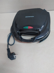Інше Другое ^/--/^ 42145 Сэндвичница 1200 /--/ w 4 /--/ в /--/ 1 Grandhoff GT-780,  работает       (дефект ) ^_^^^ 42145 Сендвічниця 1200 /--/ w 4 /--/ в /--/ 1 Grandhoff GT-780, працює (дефект) - фото фото фото