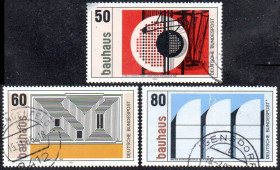 Інші країни Другие страны ^/--/^ ФРН 1983 - 100 років від дня народження Вальтера Гропіуса  (Гб) повна серія ^_^^^ ФРГ 1983 - 100 лет со дня рождения Вальтера Гропиуса (Гб) полная серия - фото фото фото
