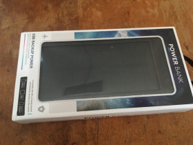 Зовнішні акумулятори (Power Bank) Внешние аккумуляторы (Power Bank) ^/--/^ 18.10   повербанк з фонаріком ^_^^^ 18.10 Повербанк с фонариком - фото фото фото