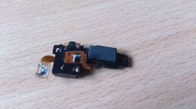 Корпуса на Samsung Корпуса на Samsung ^/--/^ Разъём наушников+динамик+микрофон Samsung S /--/ 5620 /--/ б/у ^_^^^ Роз'єм навушників+динамік+мікрофон Samsung S /--/ 5620 /--/ б/у - фото фото фото
