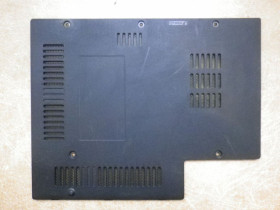Корпуса Корпуса ^/--/^ Б/У Сервісна кришка на FUJITSU LIFEBOOK A /--/ 530 ^_^^^ Б/У Сервисная крышка на FUJITSU LIFEBOOK A /--/ 530 - фото фото фото