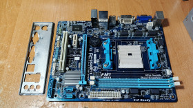 Материнські плати Материнские платы ^/--/^ Материнская плата Gigabyte GA-A /--/ 55 /--/ M-DS /--/ 2  (sFM /--/ 1, AMD A /--/ 55, PCI-Ex /--/ 16) ^_^^^ Материнська плата Gigabyte GA-A /--/ 55 /--/ M-DS /--/ 2 (sFM /--/ 1, AMD A /--/ 55, PCI-Ex /--/ 16) - фото фото фото
