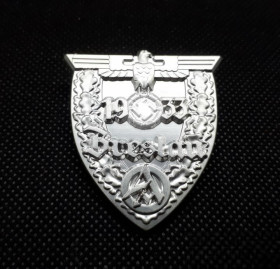Копії медалей і знаків Копии медалей и знаков ^/--/^ ЗНАК    СПОРТИВНЫХ СБОРОВ SA В БРЕСЛАУ  1933 год&amp;lt;span class&amp;quot;replica&amp;quot;&amp;gt;копия&amp;lt;div cl ^_^^^ ЗНАК СПОРТИВНИХ ЗБОРІВ SA В БРЕСЛАУ 1933 <span class"replica" >копія <div cl - фото фото фото