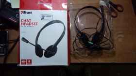 Навушники Наушники ^/--/^ Наушники Trust Primo Chat Headset 21665 № 21010302 ^_^^^ Навушники Trust Primo Chat Headset 21665 No 21010302 - фото фото фото