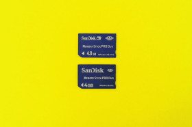 Карти пам'яті Карты памяти ^/--/^ Карта памяти Memory Stick Pro Duo 4 Gb SanDisk для Sony ^_^^^ Memory Stick Pro Duo 4 Gb SanDisk для Sony - фото фото фото