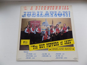 Платівки Пластинки ^/--/^ Виниловая пластинка A Bi-centennial Jubilation The Hot Peppers Jazz Band ^_^^^ Вінілова платівка A Bi-centennial Jubilation The Hot Peppers Jazz Band - фото фото фото