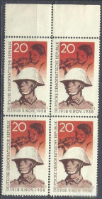 НДР, ФРН ГДР, ФРГ ^/--/^ ГДР 1958 40 лет ноябрьской революции солдат  РЕПЛИКА НОВОДЕЛ 4 /--/ х /--/ 1 /--/ м. ^_^^^ НДР 1958 40 років листопадової революції солдат РЕПЛІКА НОВОДІВ 4 /--/ х /--/ 1 /--/ м. - фото фото фото