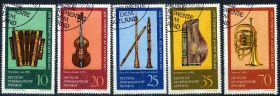 НДР, ФРН ГДР, ФРГ ^/--/^ ГДР. Музыкальные инструменты (серия) 1977 г. ^_^^^ НДР. Музичні інструменти (1977) - фото фото фото