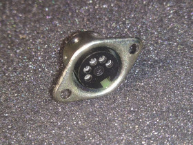 Порти, роз'єми Порты, разъемы ^/--/^ Аудио разъём гнездо СГ-5  (5 pin) USSR ^_^^^ Аудіо роз'єм го СГ-5 (5 pin) USSR - фото фото фото