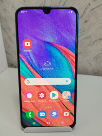 Samsung Samsung ^/--/^ Красивый мобильный телефон смартфон Samsung Galaxy A /--/ 405 /--/ fn, NFC, 4/64 /--/ гб, достойное состояние ^_^^^ Красивий мобільний телефон смартфон Samsung Galaxy A /--/ 405 /--/ fn, NFC, 4/64 /--/ гб, гідний стан - фото фото фото