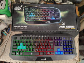 Клавіатури Клавиатуры ^/--/^ Игровая мультимедийная клавиатура Genius Scorpion K /--/ 215 USB № 24230810 ^_^^^ Ігрова мультимедійна клавіатура Genius Scorpion K /--/ 215 USB No 24230810 - фото фото фото