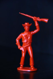 Фігурки, солдатики Фигурки, солдатики ^/--/^ ковбой с ружьем COLLONIL 54-60 /--/ мм ФРГ  ЛЮКС ^_^^^ ковбой з рушницею COLLONIL 54-60 мм ФРН ЛЮКС - фото фото фото